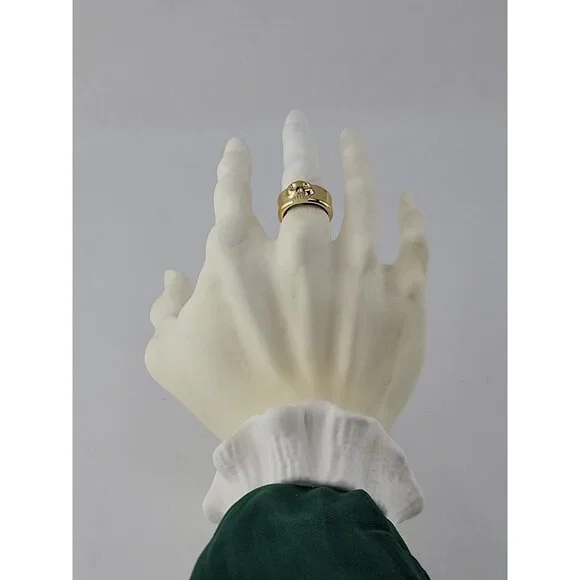 New Bath & Body Works Witch Hand Pedestal Single Wick Candle Holder Halloween - Picture 8 of 9